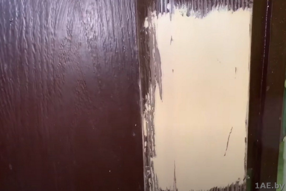 Как заделать дыру в деревянной двери?